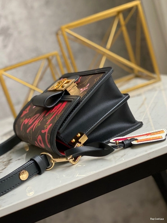 Fake Louis Bags MINI LOUIS - VUITTON DAUPHINE EDITION LIMITED 0818